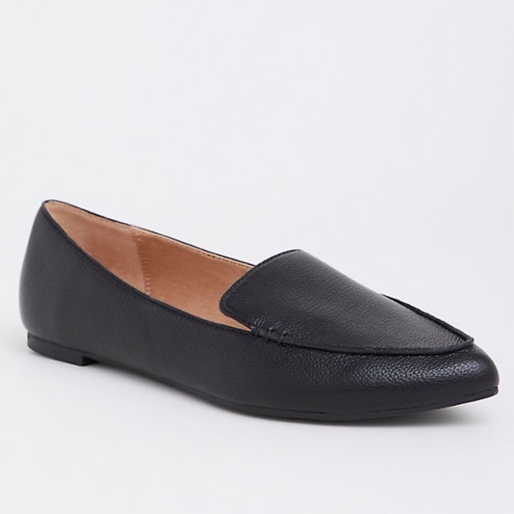 torrid Shoes - NWT Torrid Pointed Toe Loafer Faux Leather 9 Wide